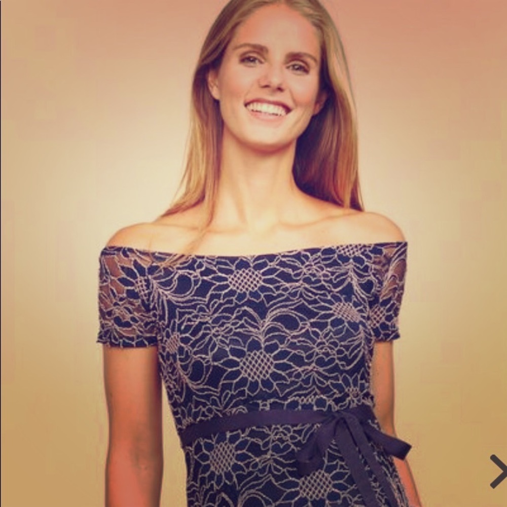 Motherhood maternity dress s